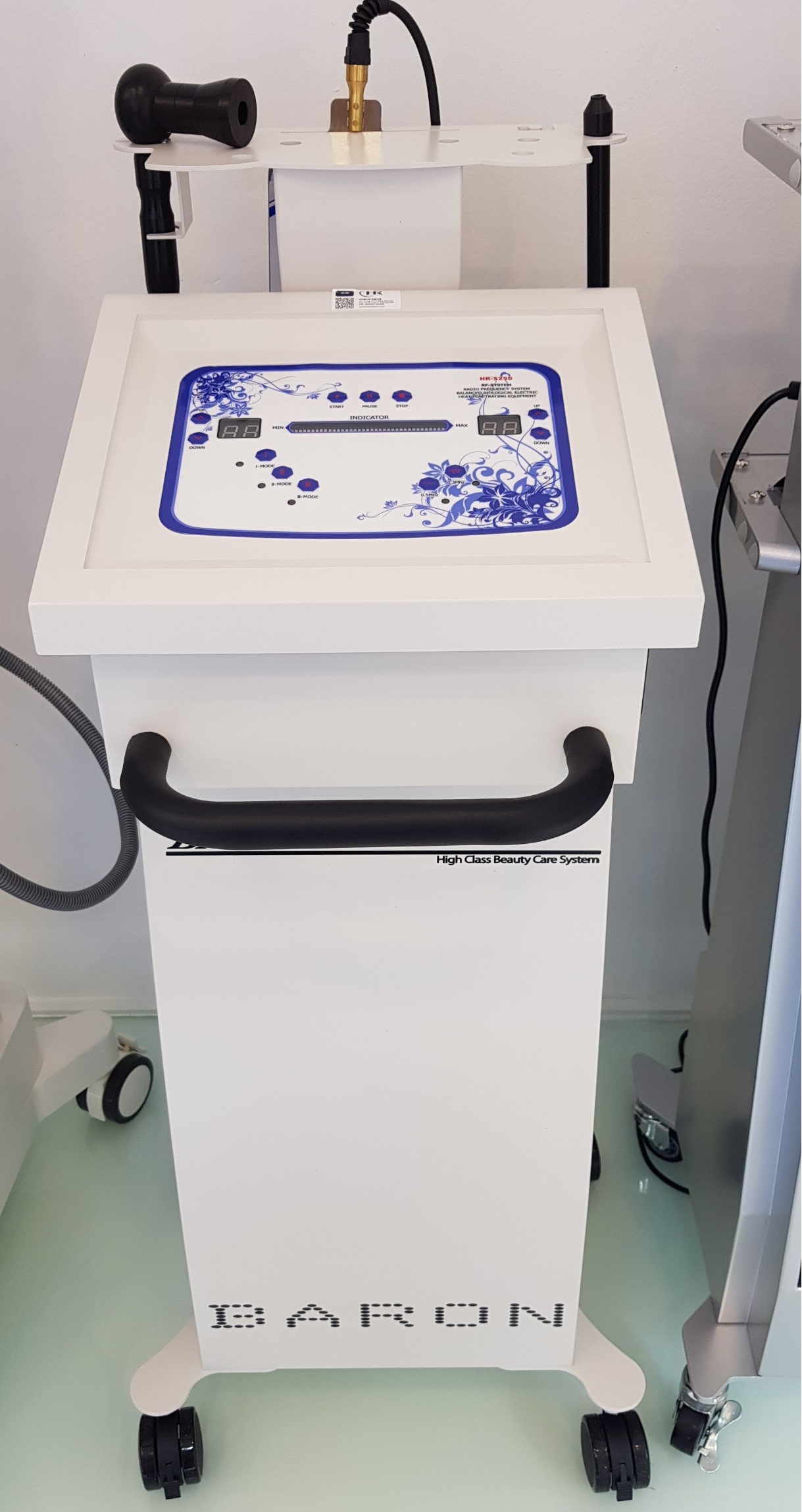  máy nâng cơ hàn quốc 